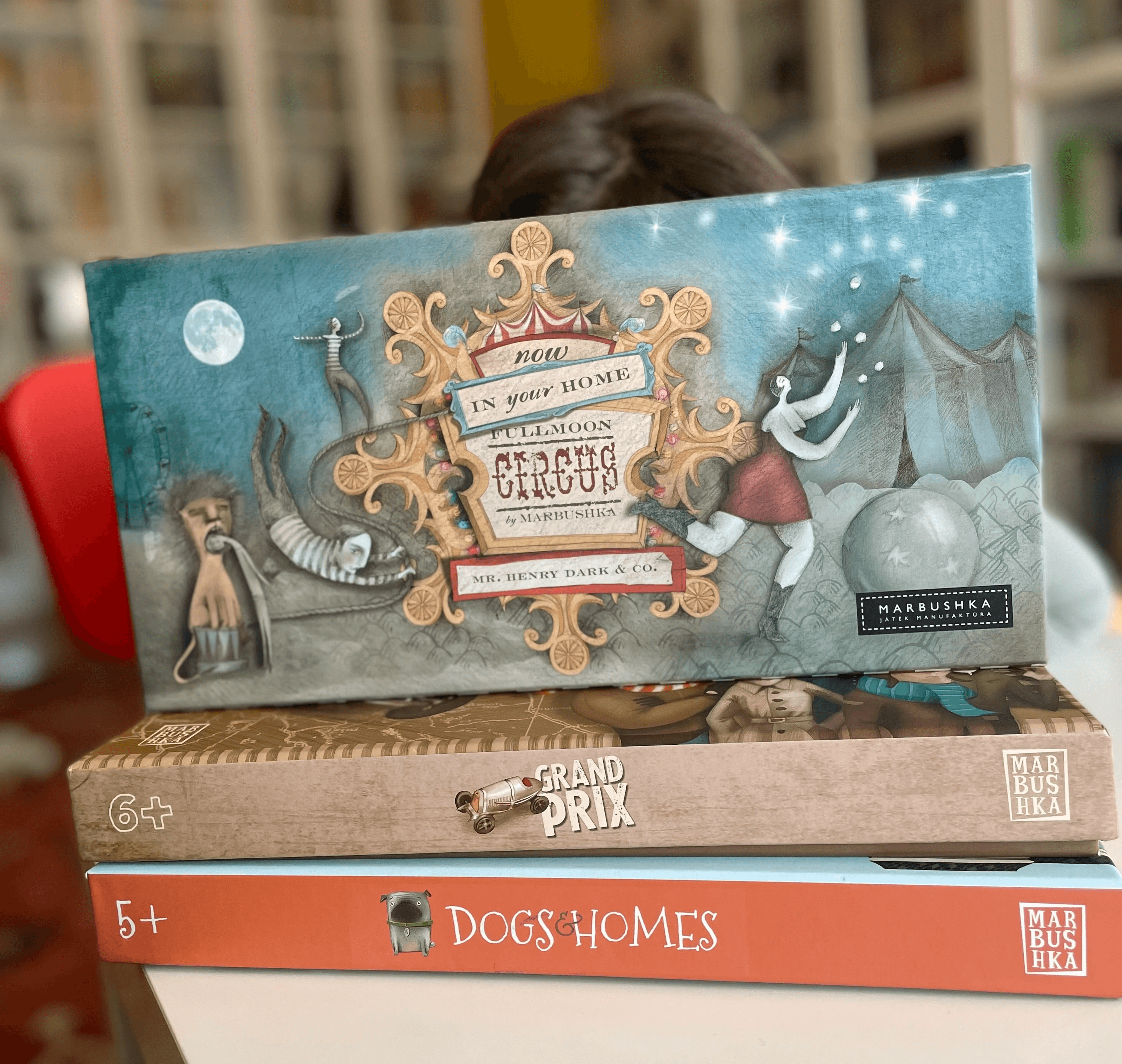 Juego de mesa Full Moon Circus de Marbushka